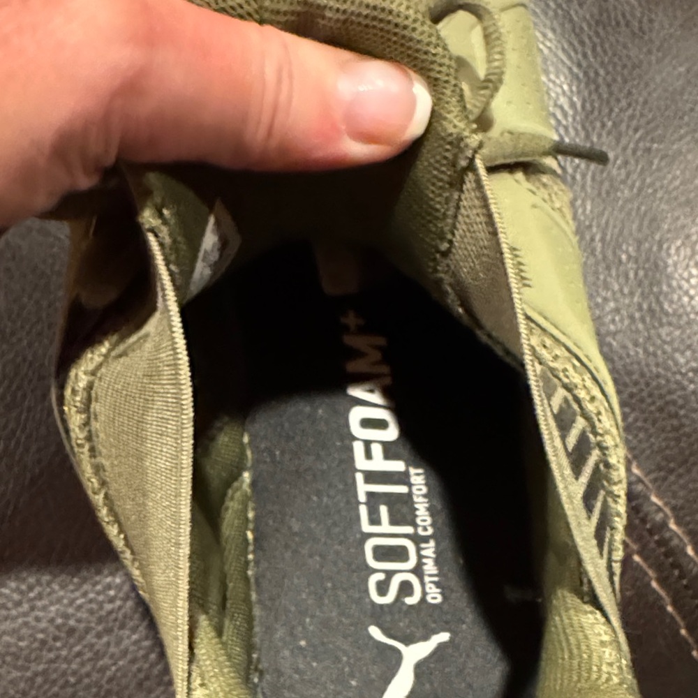 Puma olive green tennis shoes for Men size 10 - Picture 3 of 5